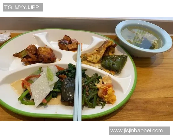 足球球星如何选择快餐？他们的饮食习惯揭示了运动员与快餐的关系